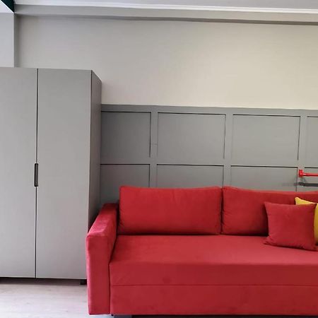 Helga'S Deluxe 3 Apartment Tiranë Luaran gambar