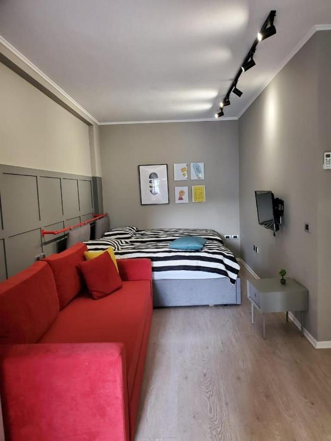 Helga'S Deluxe 3 Apartment Tiranë Luaran gambar